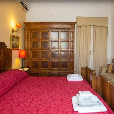 Domus Valeria Vendégház 5*